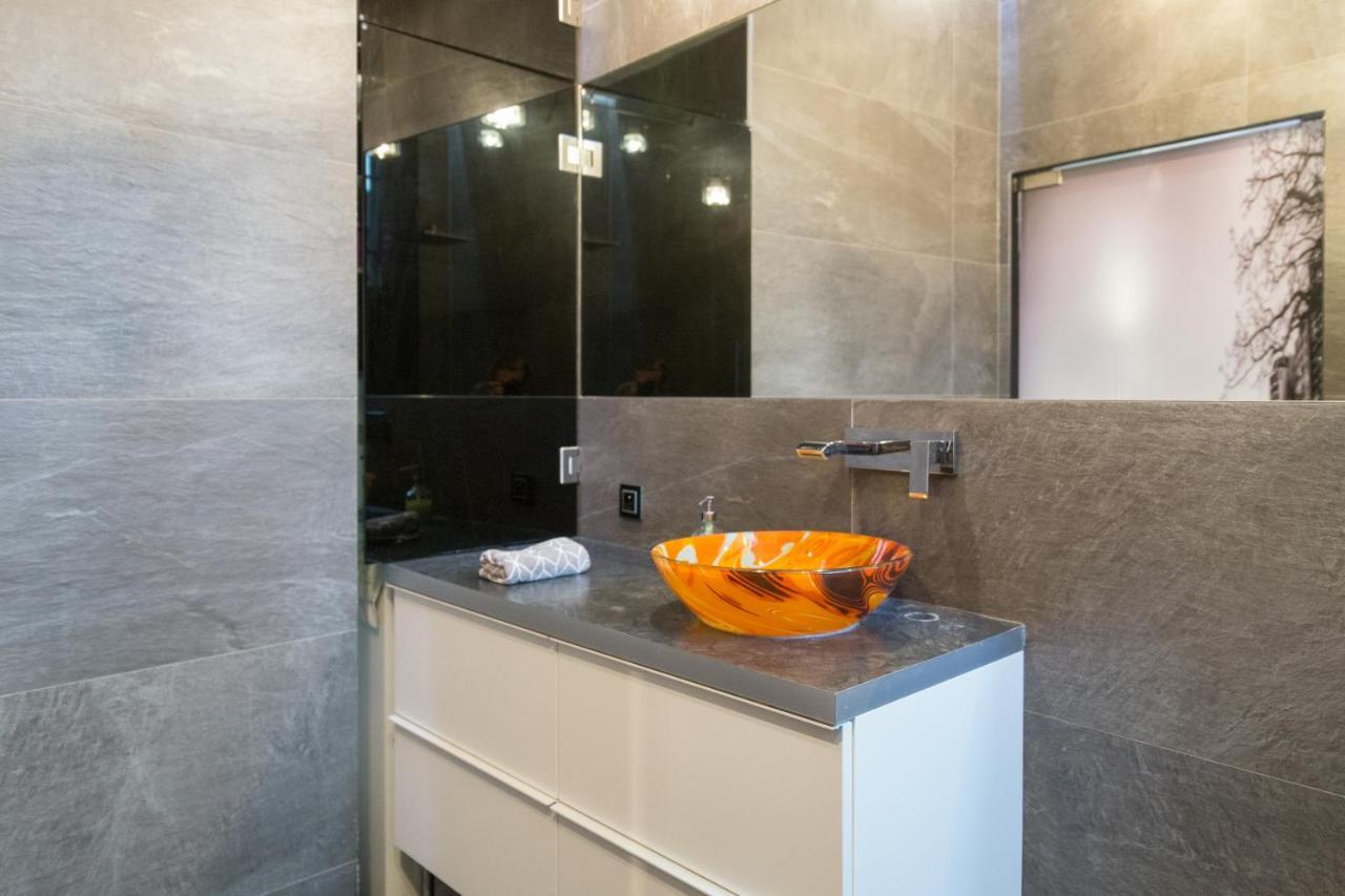 Apartamento Modern, Stylish And Comfy In Trendy Jewish Quarter Cracovia Exterior foto